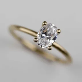 7x5mm Oval Basket Solitaire •