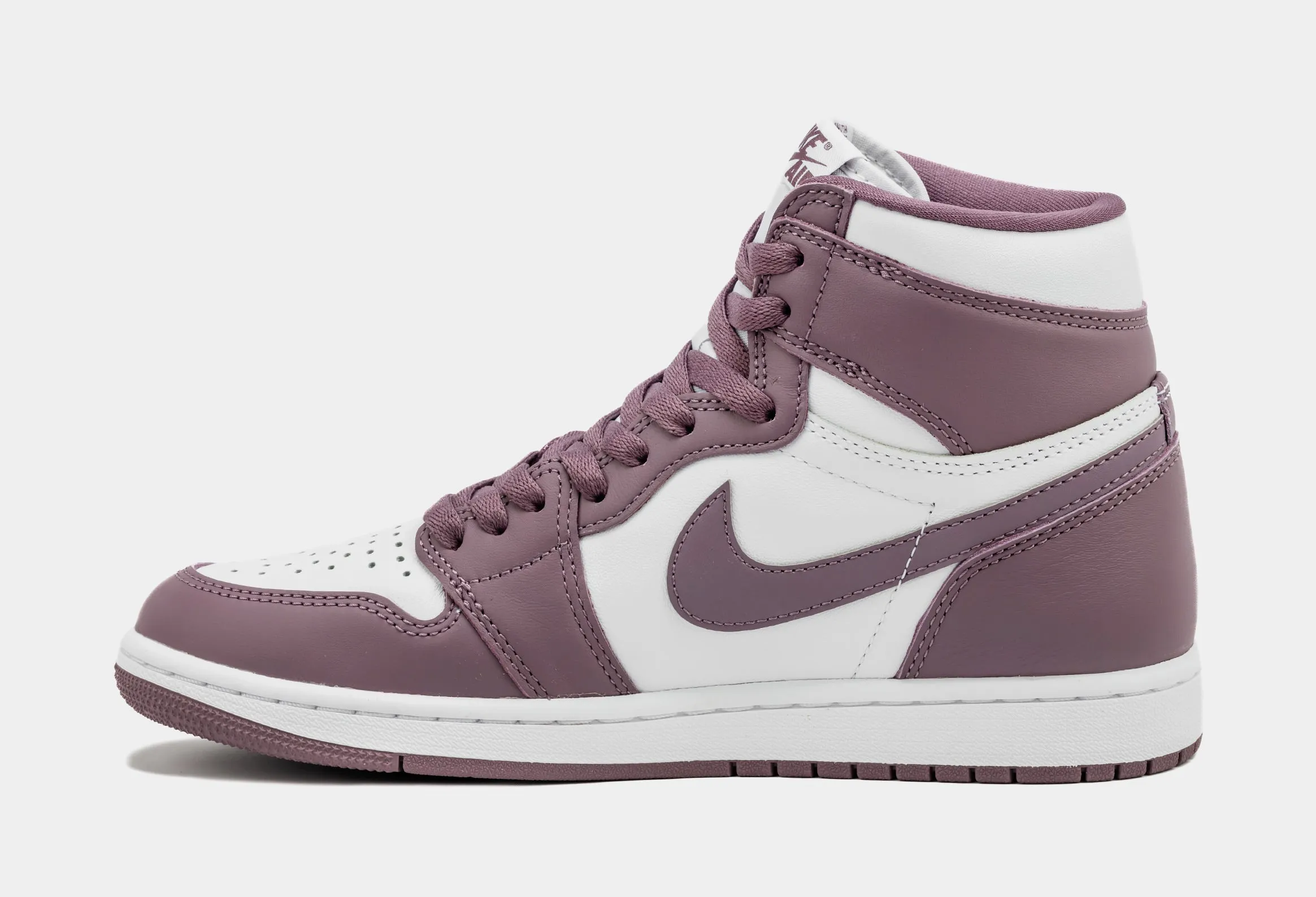 Air Jordan 1 Retro High OG Mauve Mens Lifestyle Shoes (White/Sky J Mauve)