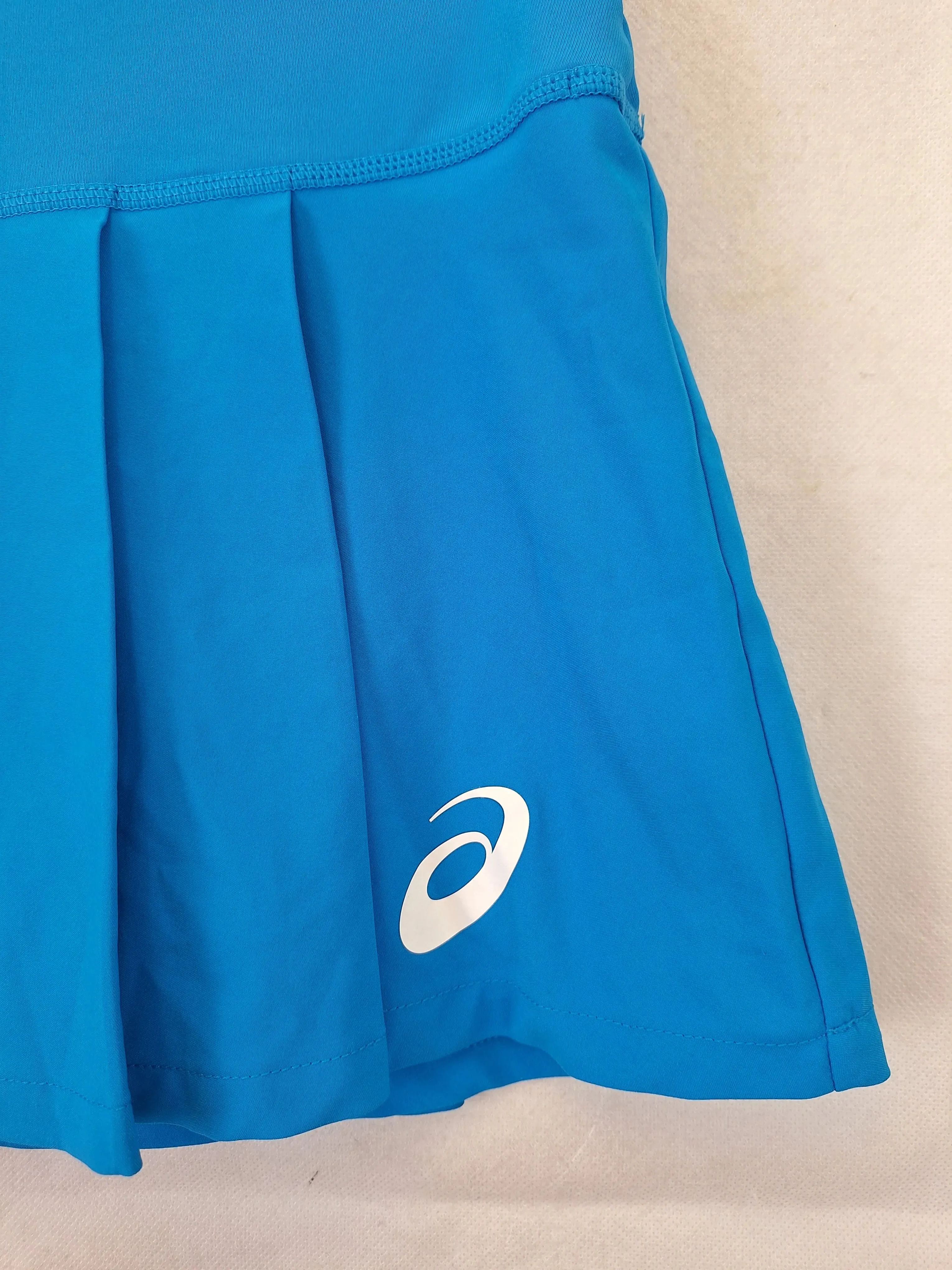 Asics Pleated Court  Skort Size 6