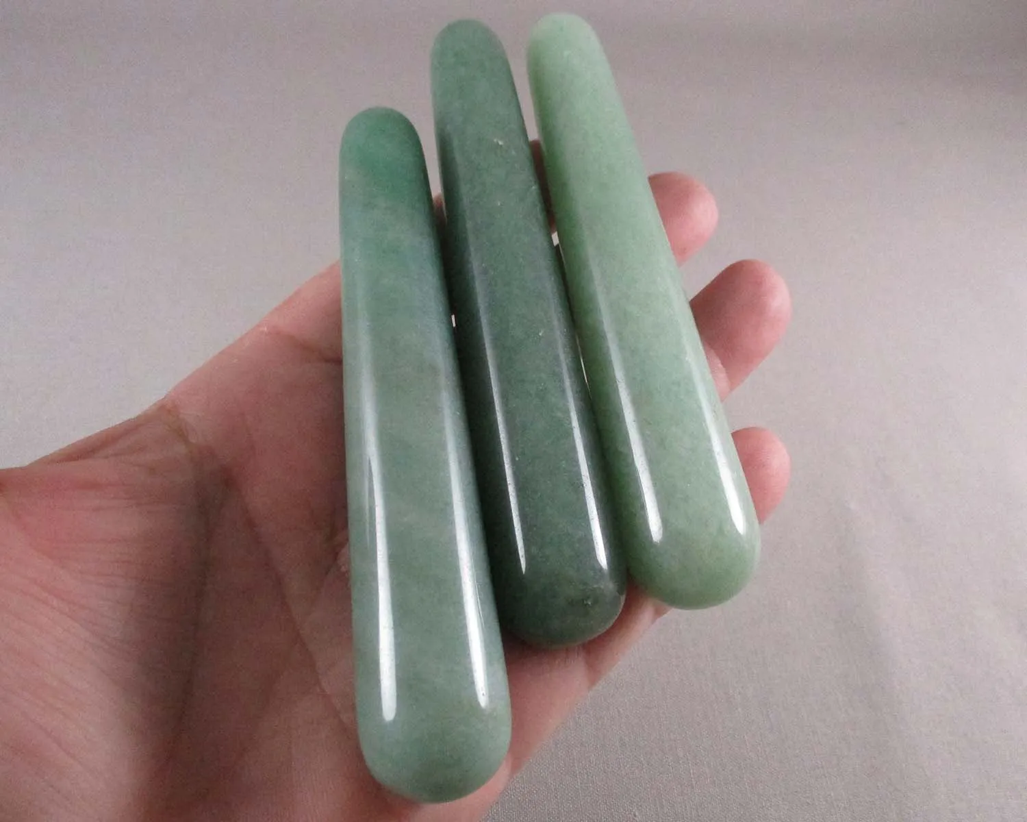 Aventurine Stone Wand Round 1pc (1245)