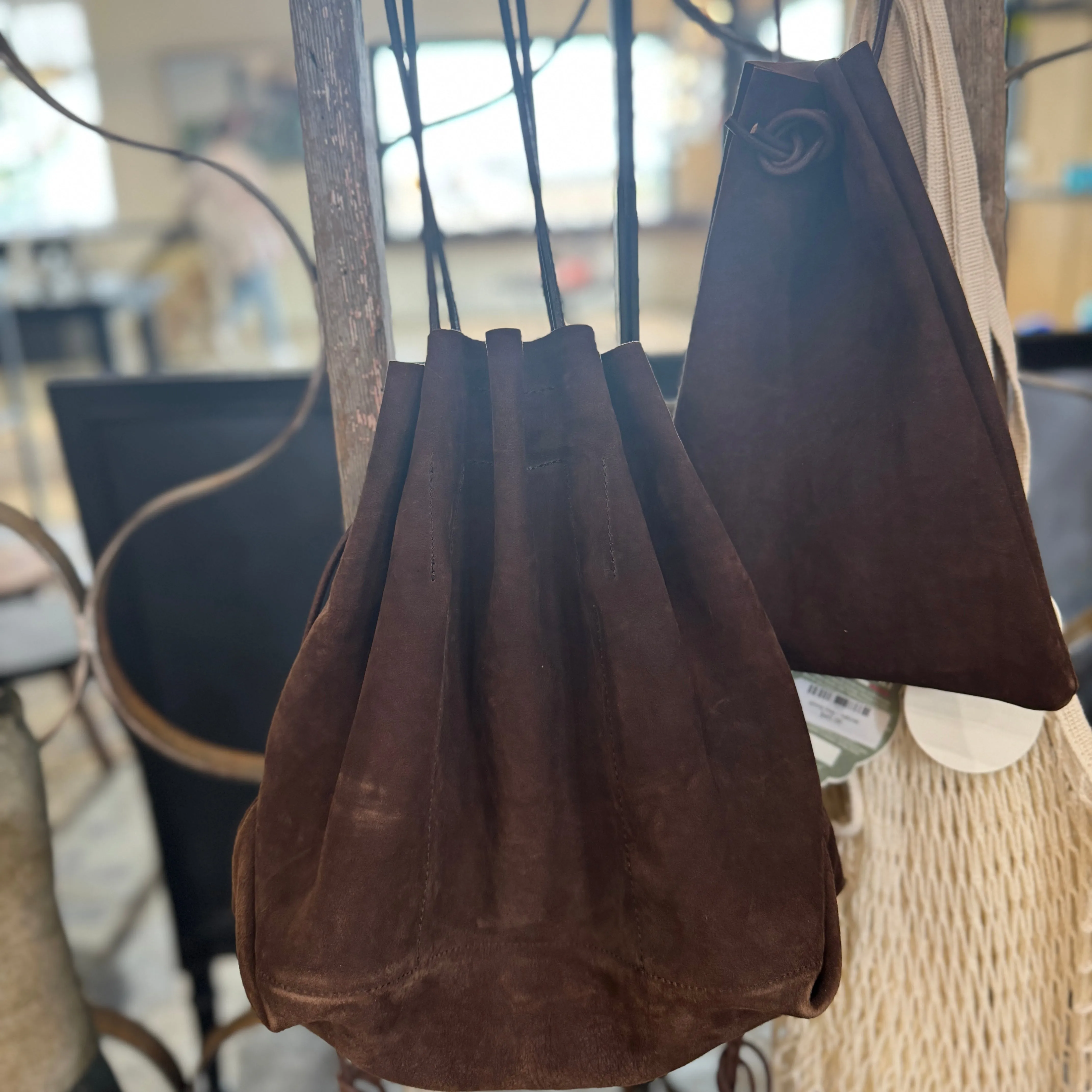 Calf suede drawstring tote bag (med)