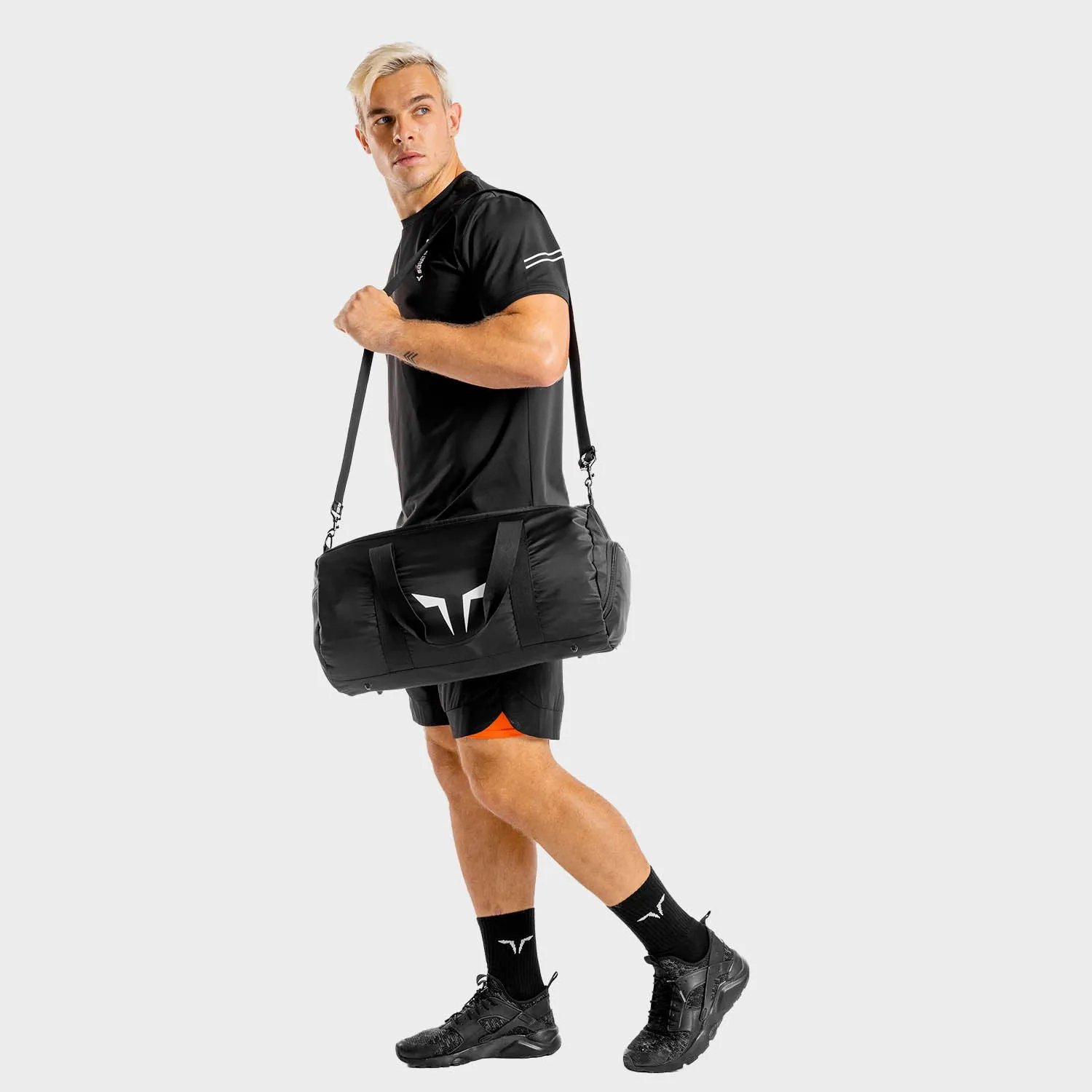 Core Holdall Small - Onyx