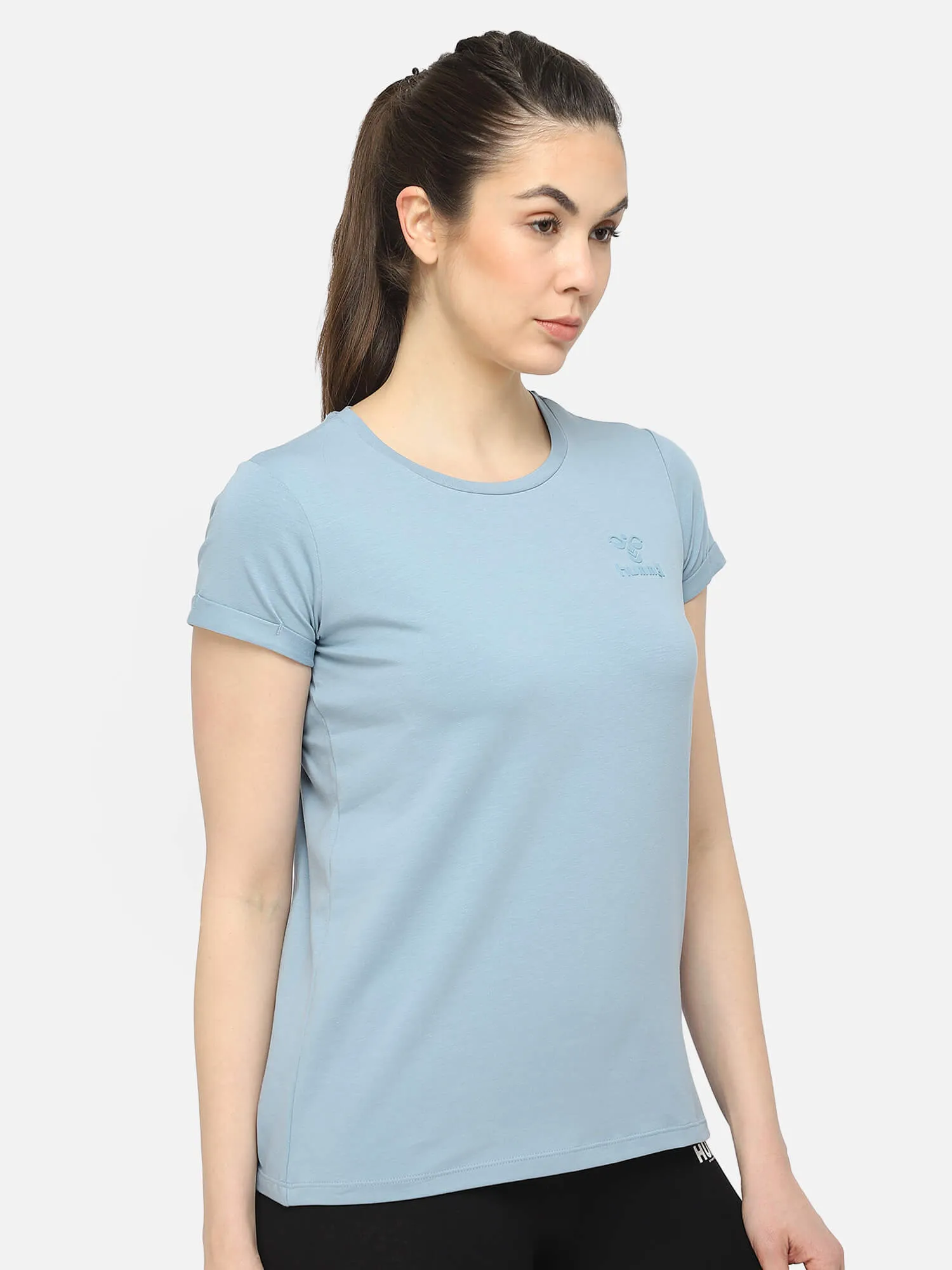 Isobella Women Cotton Blue T-Shirt