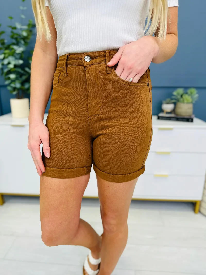 Judy Blue REG/CURVY Breathtaking in Bermuda Tummy Control Shorts In Brown