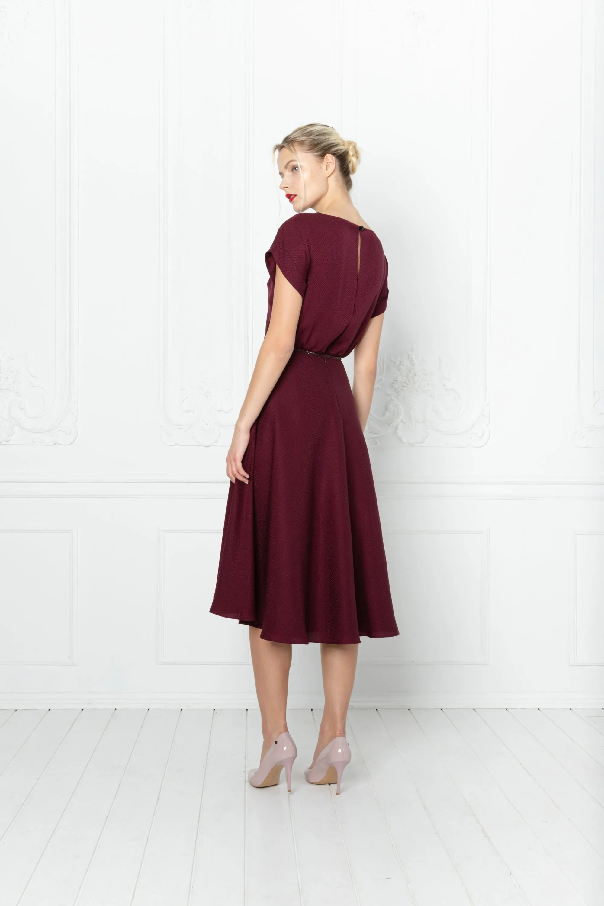 LEIBNITZIA BURGUNDY SILK DRESS WITH THE BELT