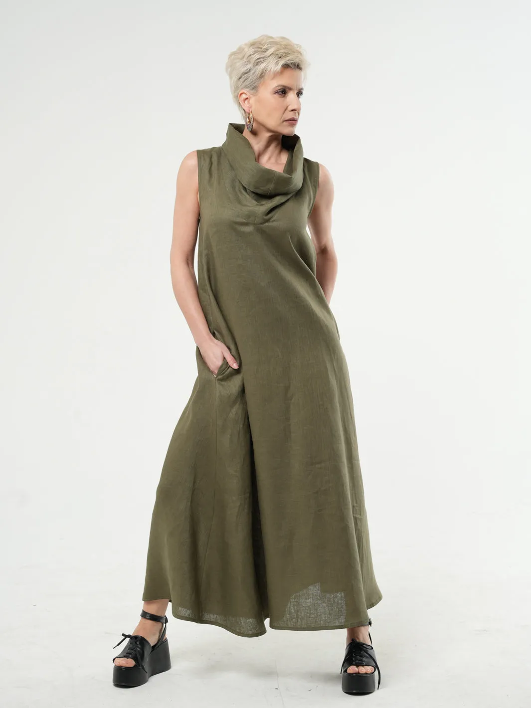 Maxi Linen Dress With Large Collar in Khaki