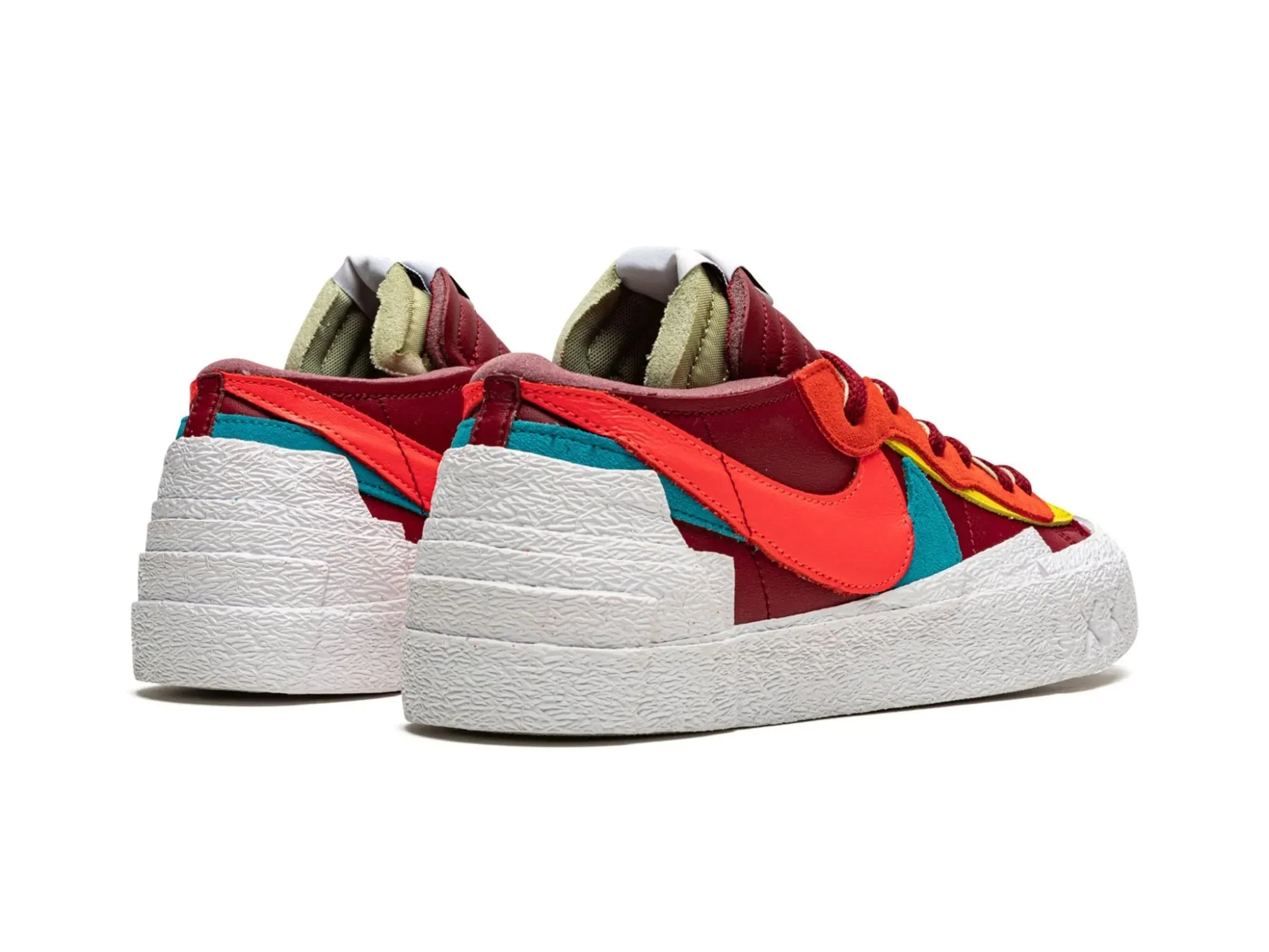 Nike Blazer Low Sacai X KAWS "Team Red"