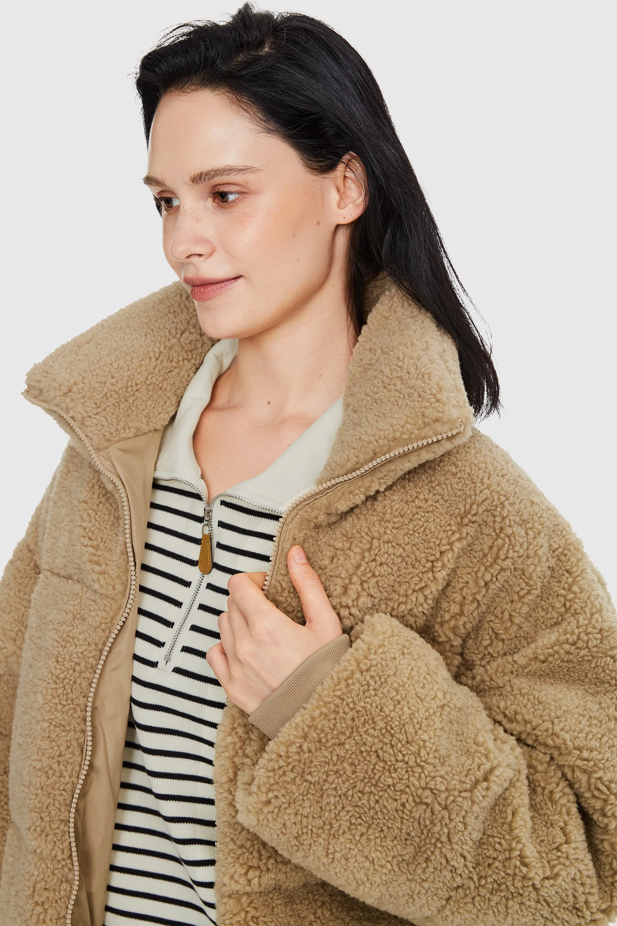 Puff-O Earthugger Fuzzy Fleece Cropped Jacket - Frosted Almond