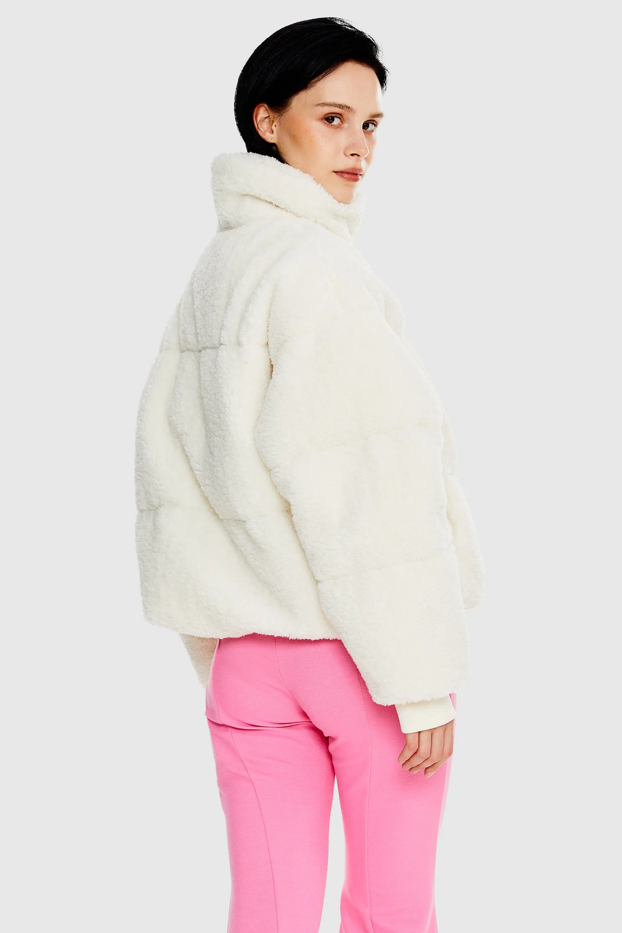 Puff-O Earthugger Fuzzy Fleece Cropped Jacket - Frosted Almond