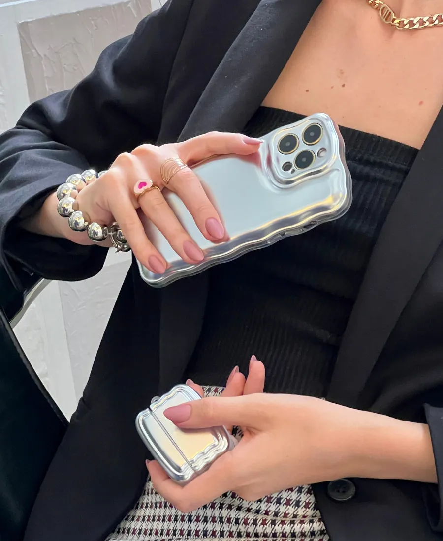 Silver Wavy Luxe Phone Case