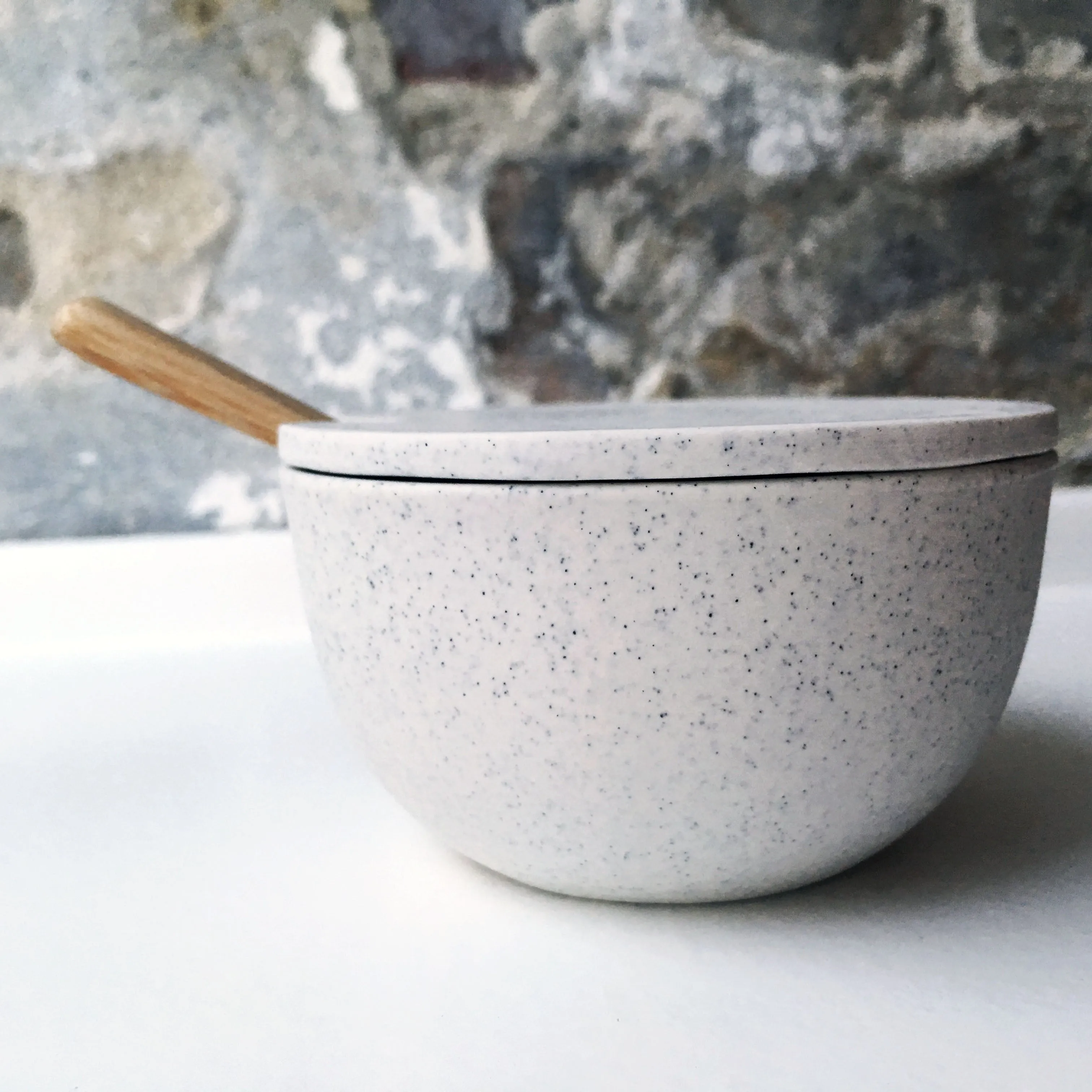 Sugar Bowl w/ lid & spoon, Light Stone Grey